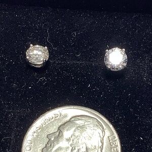 14k white gold earrings preowned
